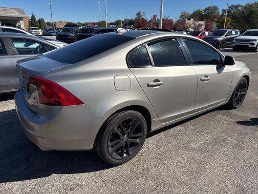 2015 Volvo S60 T5 Premier