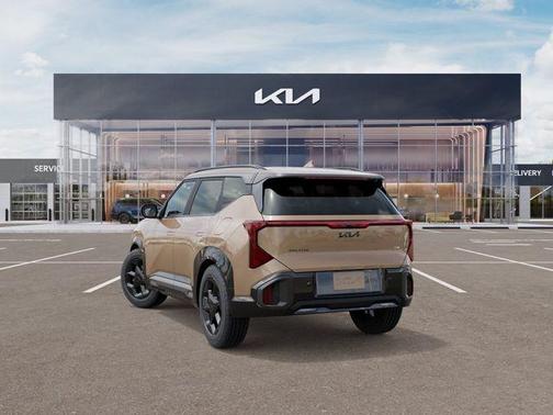 Brown 2027 Kia Seltos X-Line