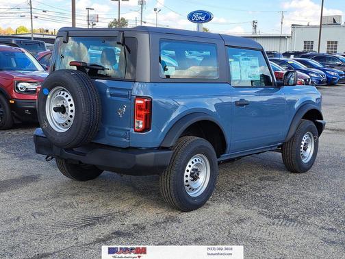 2025 Ford Bronco Base