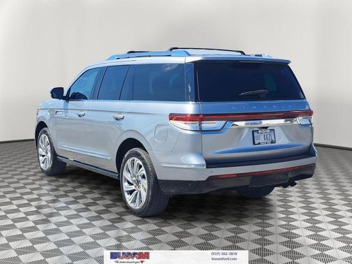 2024 Lincoln Navigator Premiere