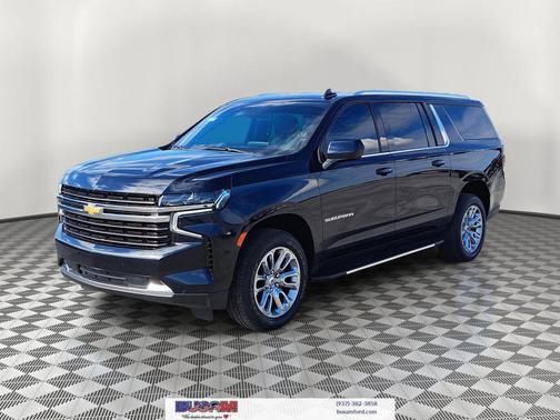 2023 Chevrolet Suburban LT
