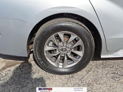 2021 Toyota Sienna XLE 7 Passenger