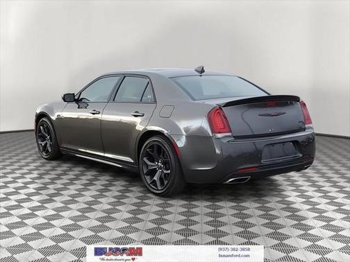 2022 Chrysler 300 S