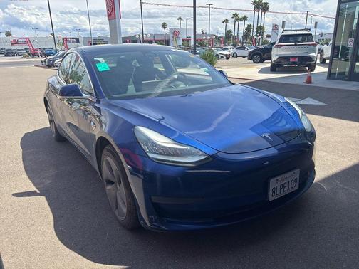 2019 Tesla Model 3 Standard Range Plus