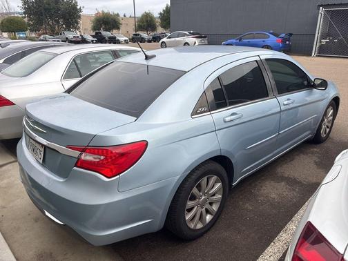 2012 Chrysler 200 Touring