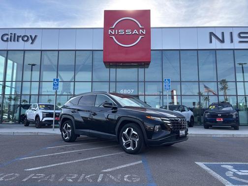 Phantom Black 2022 Hyundai TUCSON Limited