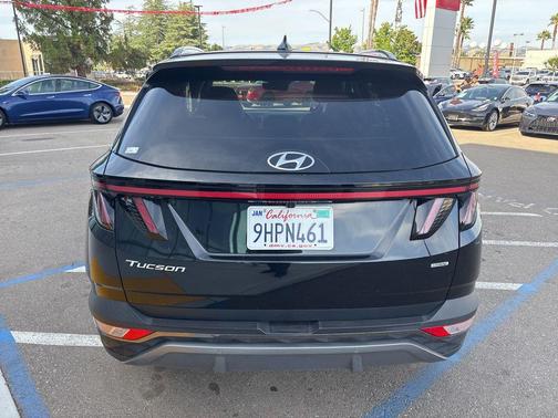 Phantom Black 2022 Hyundai TUCSON Limited