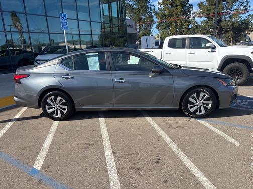 2023 Nissan Altima S FWD