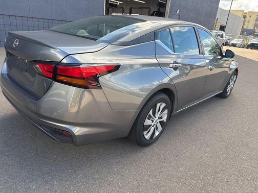 2023 Nissan Altima S FWD