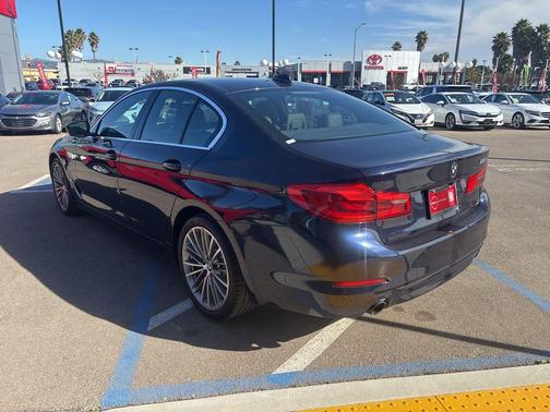 2020 BMW 530 530i