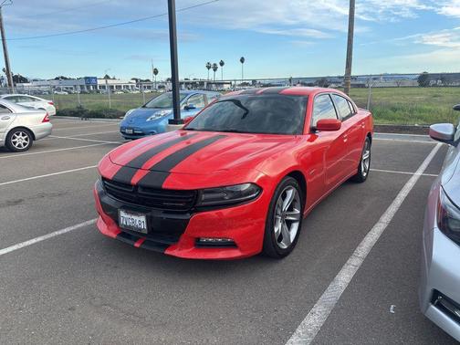 2017 Dodge Charger R/T