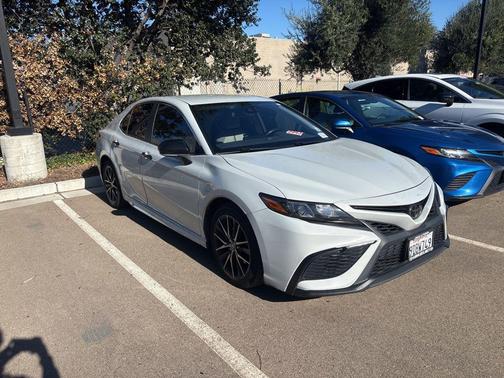 2023 Toyota Camry SE