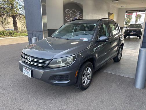 2016 Volkswagen Tiguan S