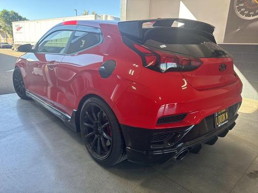 2022 Hyundai Veloster N Base