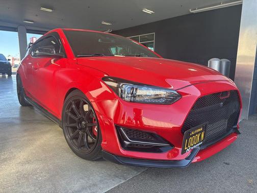 2022 Hyundai Veloster N Base
