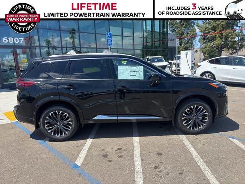 Super Black 2026 Nissan Rogue Platinum