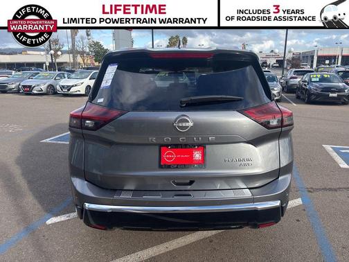 2026 Nissan Rogue Platinum