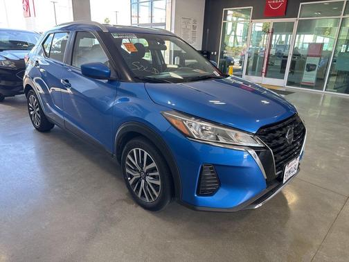 2021 Nissan Kicks SV