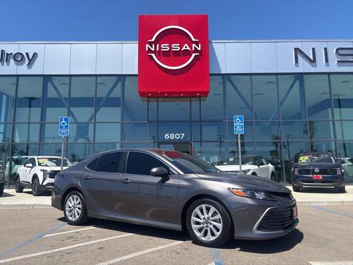 Predawn Gray Mica 2023 Toyota Camry LE