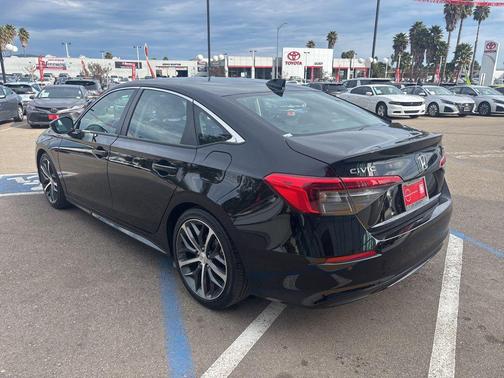 2024 Honda Civic Touring