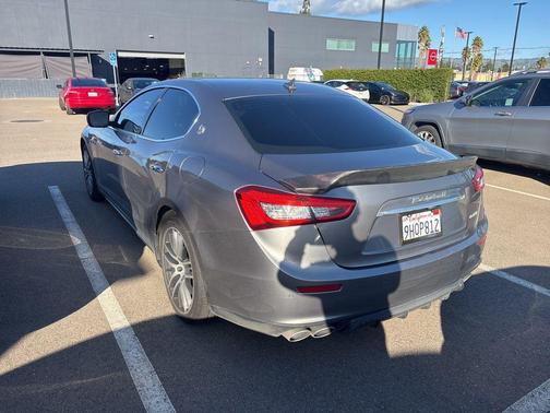 2015 Maserati Ghibli Base