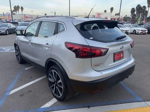 2018 Nissan Rogue Sport SL