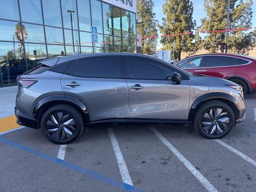 2023 Nissan ARIYA ENGAGE