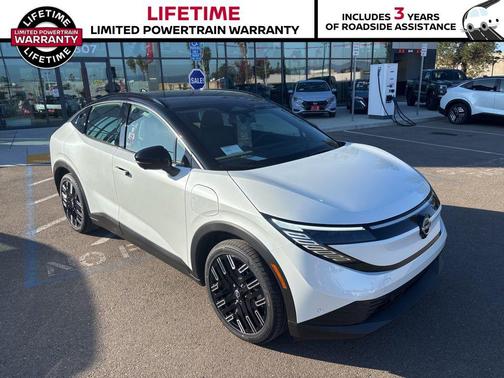 2026 Nissan Leaf PLATINUM+