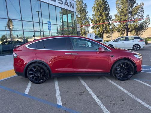 2019 Tesla Model X 100D