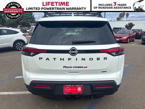 2025 Nissan Pathfinder Rock Creek 4WD