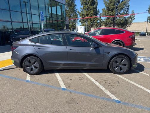 2023 Tesla Model 3 Standard Range