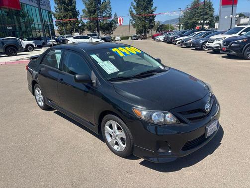 Black Sand Pearl 2011 Toyota Corolla S