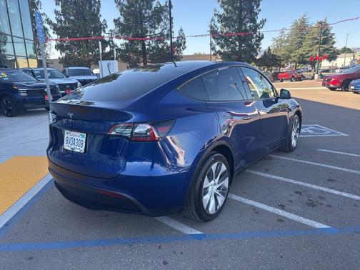 Deep Blue Metallic 2021 Tesla Model Y Long Range Dual Motor All-Wheel Drive