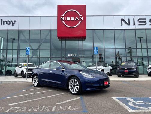 Deep Blue Metallic 2019 Tesla Model 3 Long Range