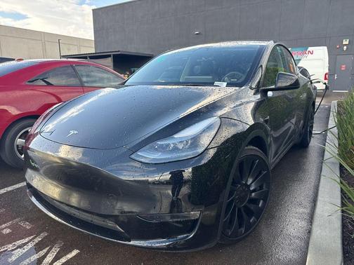 2022 Tesla Model Y Performance Dual Motor All-Wheel Drive