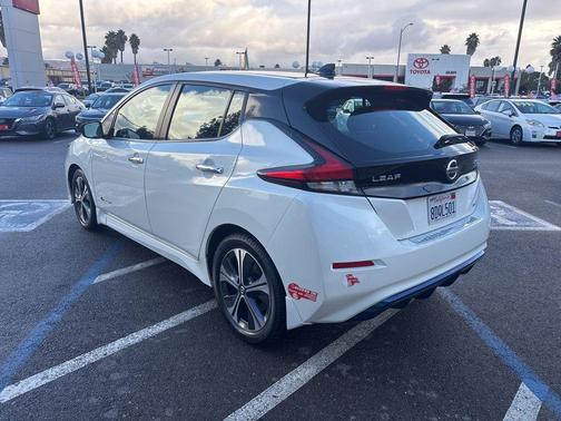 2018 Nissan Leaf SV