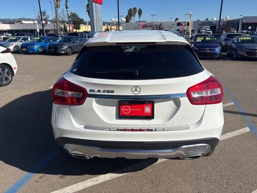 2019 Mercedes-Benz GLA 250 Base