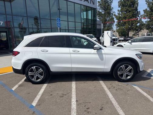 2021 Mercedes-Benz GLC 300 4MATIC