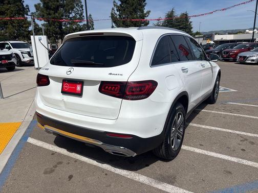 2021 Mercedes-Benz GLC 300 4MATIC