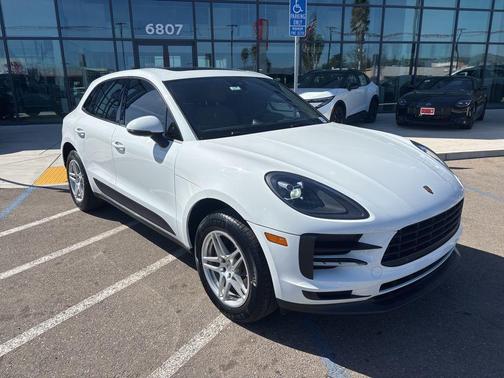 2020 Porsche Macan Base