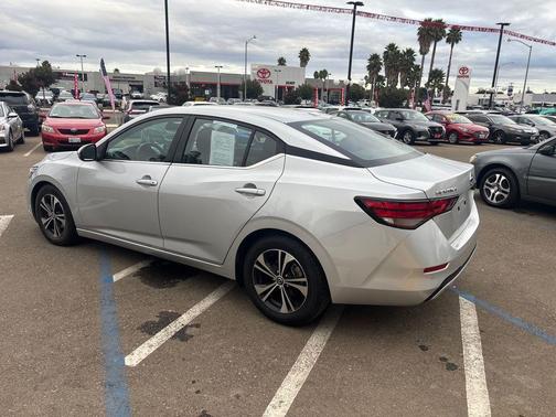 2021 Nissan Sentra SV