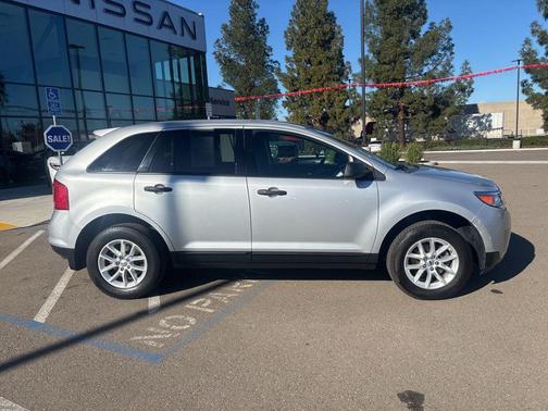 2013 Ford Edge SE