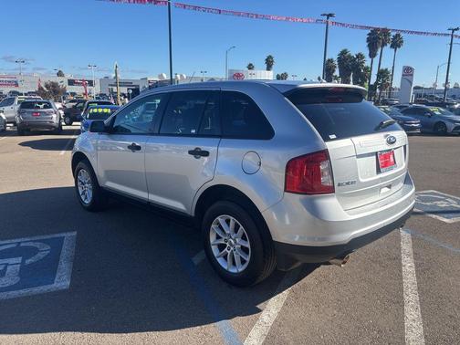 2013 Ford Edge SE