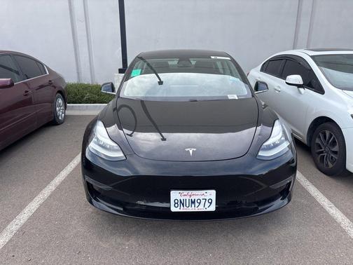 Solid Black 2020 Tesla Model 3 Long Range