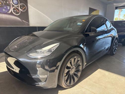 Solid Black 2022 Tesla Model Y Performance Dual Motor All-Wheel Drive