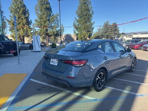 2024 Nissan Sentra SV