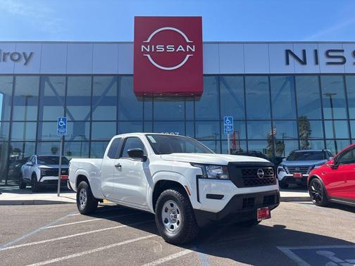 2023 Nissan Frontier S