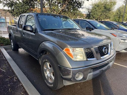 2008 Nissan Frontier SE Crew Cab