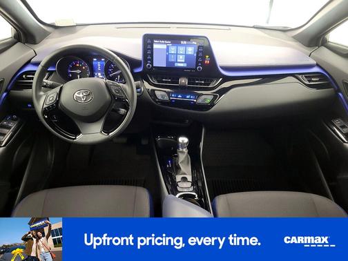 2022 Toyota C-HR XLE