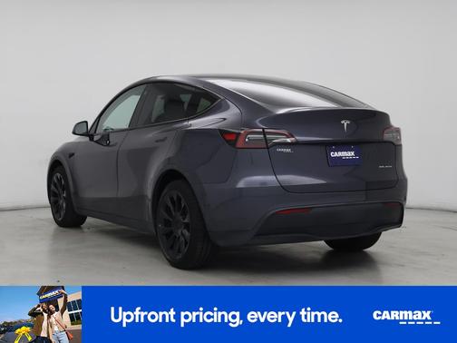 Gray 2022 Tesla Model Y Long Range
